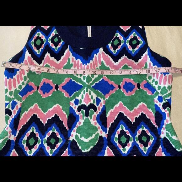 Gabby Skye Geometric Print Sheath Dress Size 12 Green Blue Pink - Picture 6 of 10